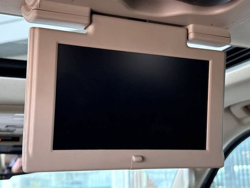 Used 2020 GMC Yukon SLT w/ Open Road Package image 15