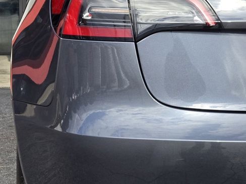 Used 2023 Tesla Model 3 Standard Range image 8