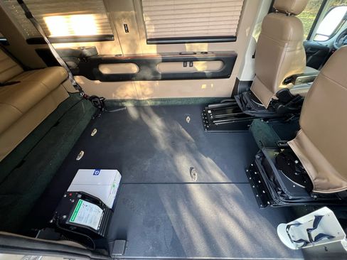 Used 2017 RAM ProMaster 2500 w/ Premium Appearance Group image 40