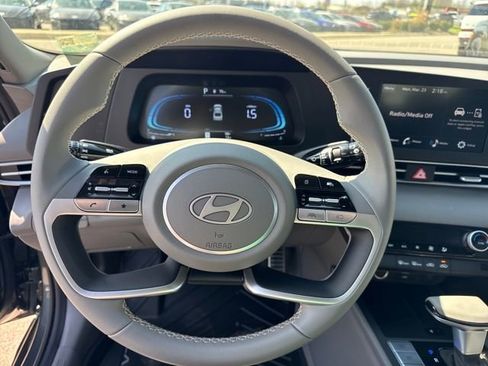 New 2026 Hyundai Elantra Sport FWD image 16