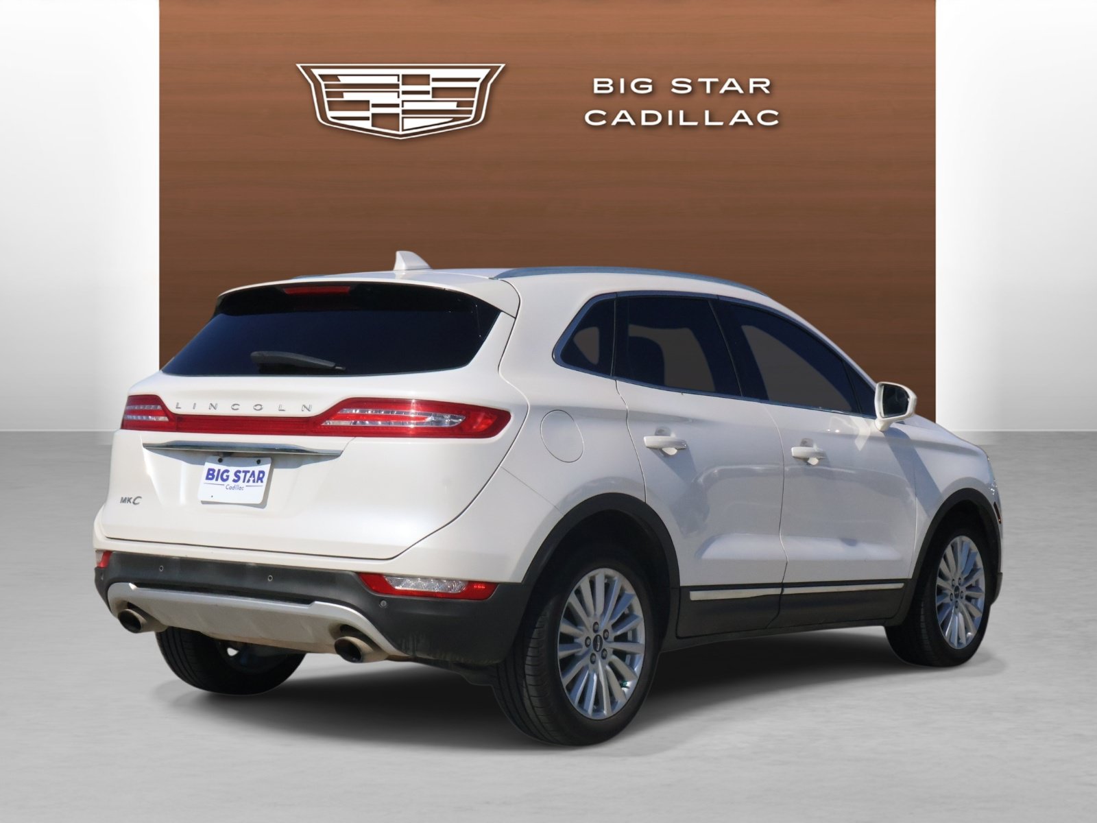 Used 2019 Lincoln MKC Premiere FWD image 5