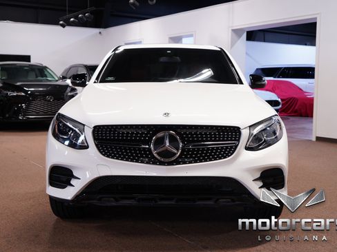 Used 2019 Mercedes-Benz GLC 300 4MATIC Coupe image 2