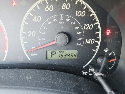 Used 2011 Toyota Corolla LE FWD image 16