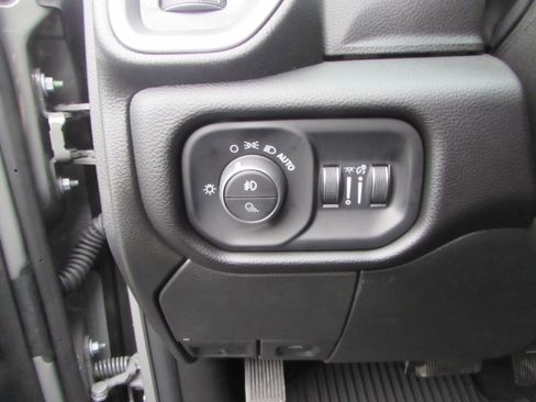 New 2026 RAM 3500 Laramie image 21