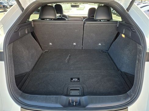 Certified 2025 INFINITI QX55 Luxe w/ Cargo Package image 19