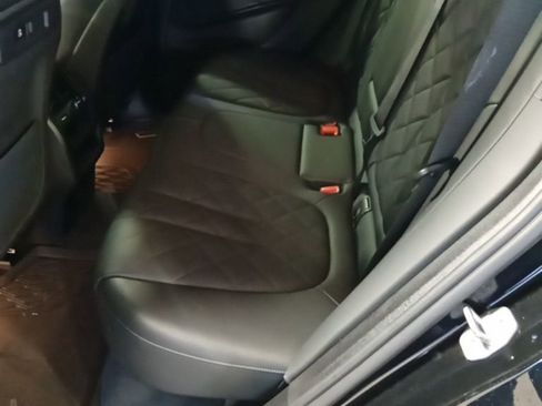 Used 2023 BMW X5 xDrive40i w/ M Sport Package AWD/4WD image 10