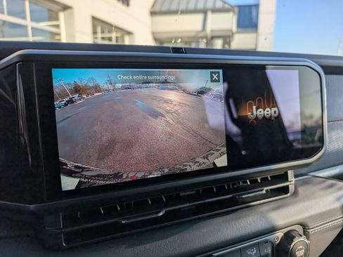 New 2026 Jeep Wrangler Unlimited Rubicon image 26