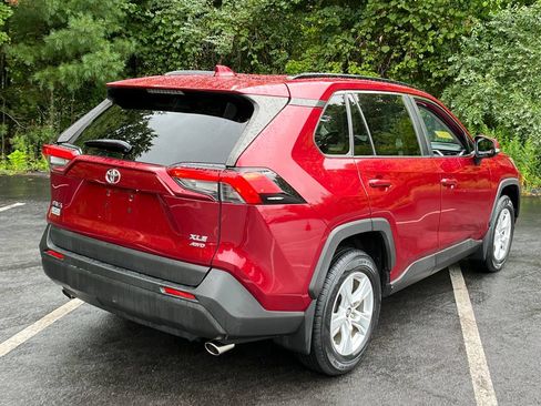 Used 2019 Toyota RAV4 XLE w/ Convenience Package AWD/4WD image 5
