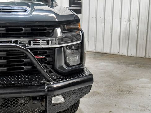 Used 2020 Chevrolet Silverado 3500 LT w/ Convenience Package AWD/4WD image 46