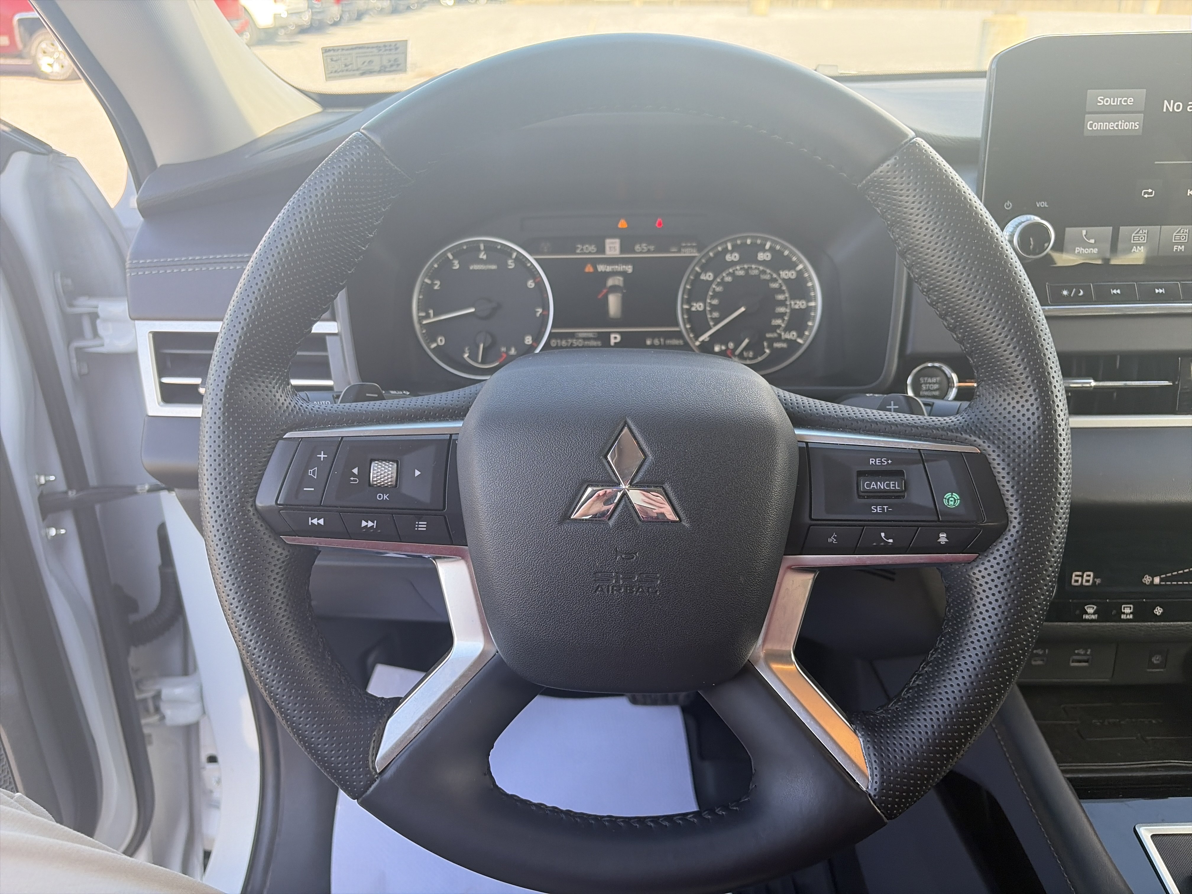 Used 2024 Mitsubishi Outlander SE AWD/4WD image 20