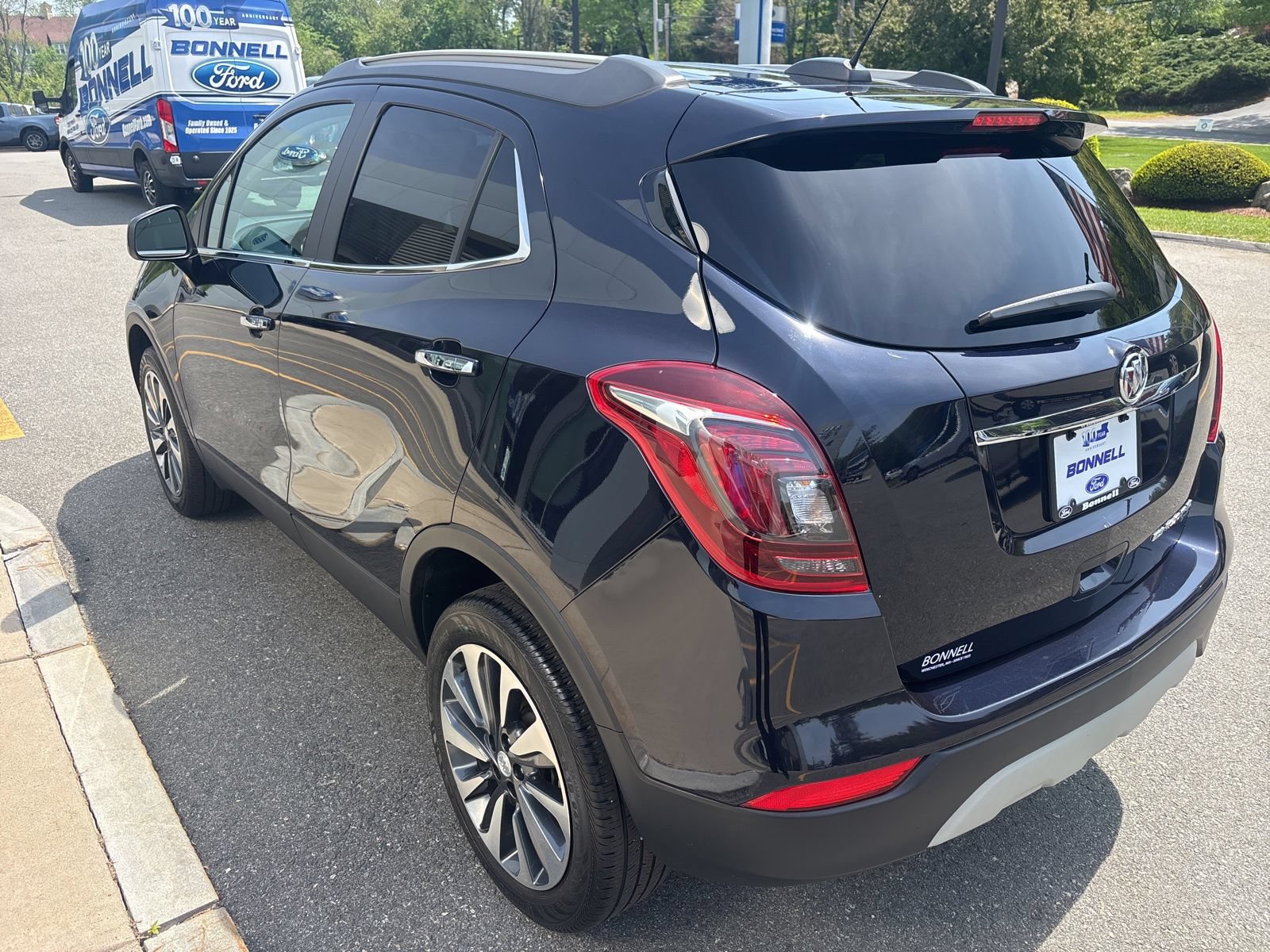 Used 2022 Buick Encore Preferred w/ Safety Package AWD/4WD image 5