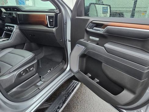Certified 2025 GMC Sierra 1500 Denali w/ Denali Reserve Package image 15