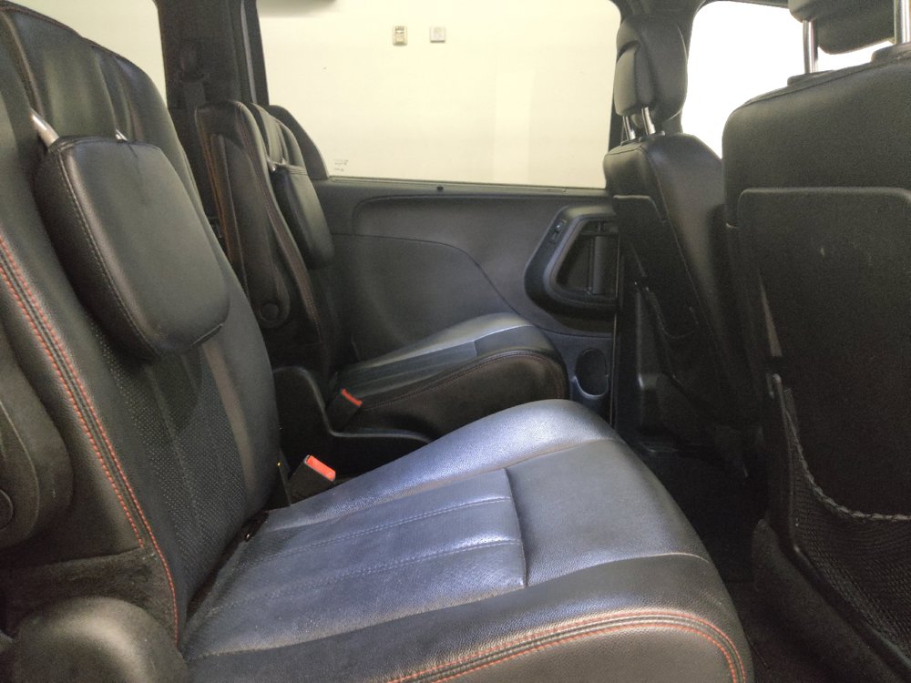 Used 2018 Dodge Grand Caravan GT FWD image 19
