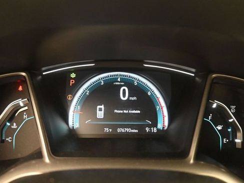Used 2019 Honda Civic EX image 16