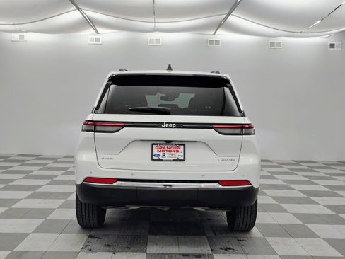 Used 2024 Jeep Grand Cherokee Limited image 10