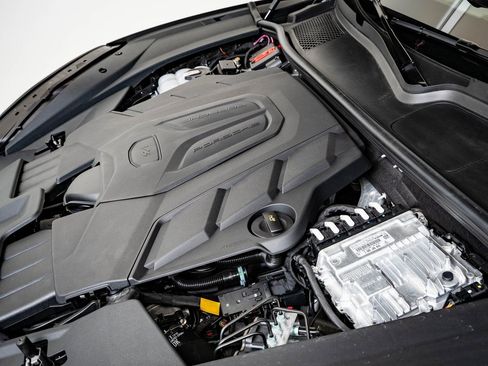 New 2026 Porsche Cayenne Coupe image 41