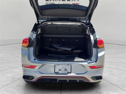 Used 2023 Buick Encore GX Select w/ Sport Touring Package FWD image 13