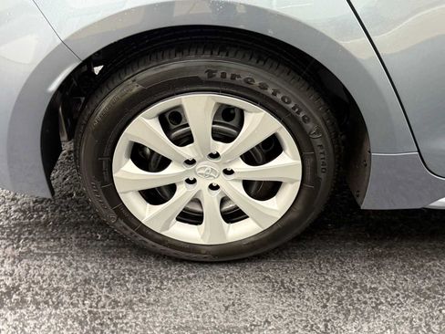 Used 2024 Toyota Corolla LE FWD image 4