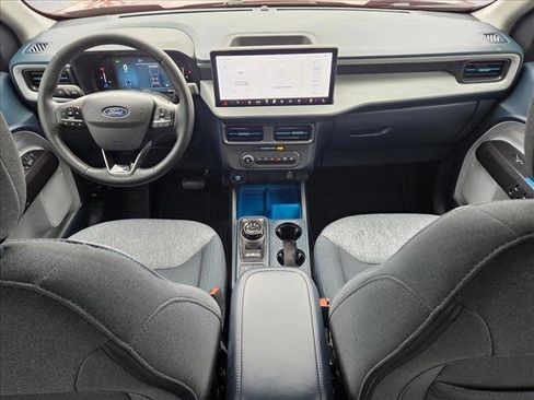 Used 2025 Ford Maverick XLT w/ XLT Luxury Package image 17