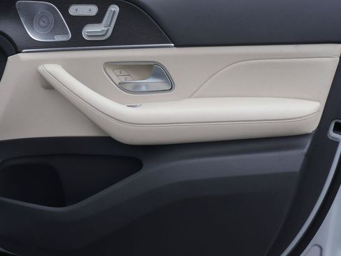 Used 2020 Mercedes-Benz GLE 350 image 18