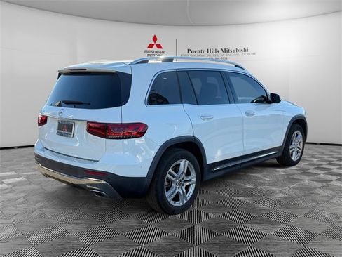 Used 2022 Mercedes-Benz GLB 250 GLB 250 w/ Premium Package Lite image 5