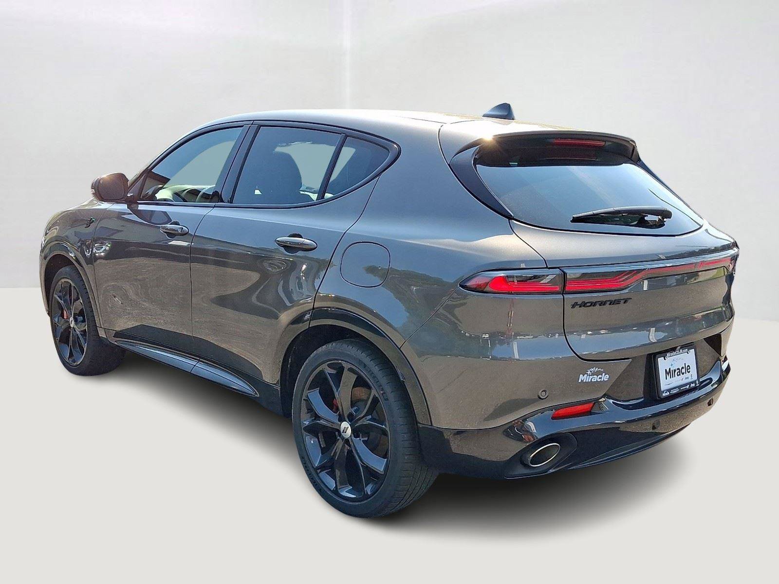 Used 2024 Dodge Hornet R/T Plus AWD/4WD image 4