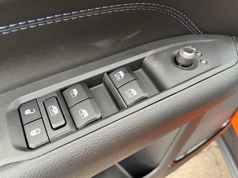 New 2026 Jeep Compass Latitude AWD/4WD image 20