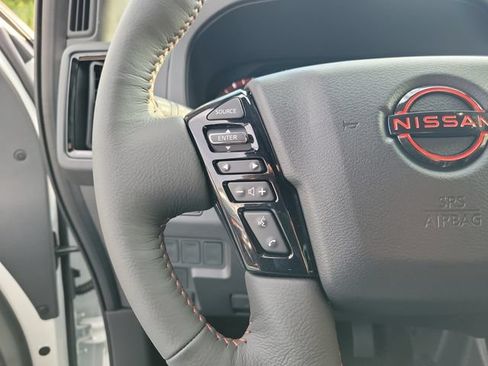 New 2026 Nissan Frontier 4x4 Crew Cab image 19