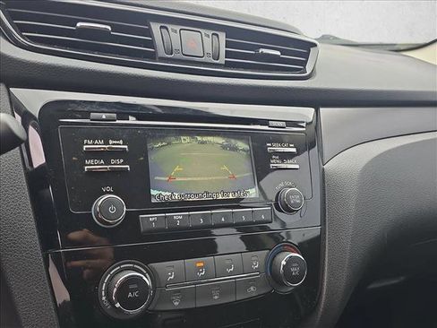 Used 2018 Nissan Rogue Sport S w/ S Appearance Package image 12