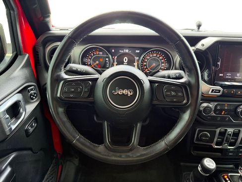 Used 2021 Jeep Gladiator Sport AWD/4WD image 12