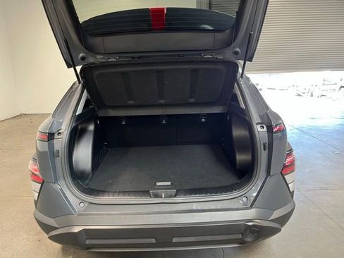 Used 2024 Hyundai Kona SEL FWD image 15