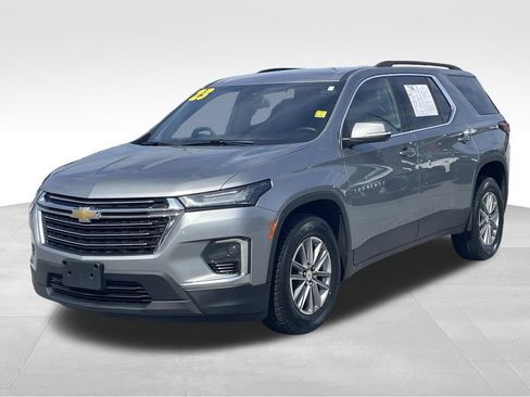 Used 2023 Chevrolet Traverse LT AWD/4WD image 8