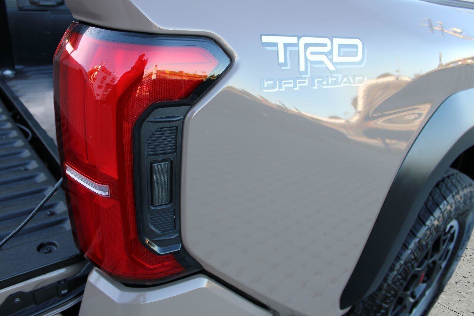 Certified 2026 Toyota Tacoma TRD Off-Road w/ TRD Off Road Premium Package AWD/4WD image 36