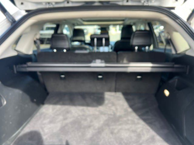 Used 2022 Ford Edge Titanium AWD/4WD image 32