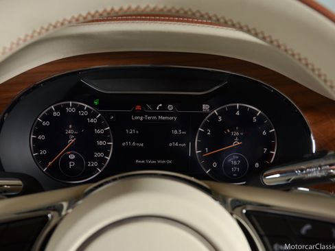 Used 2022 Bentley Continental GT image 38