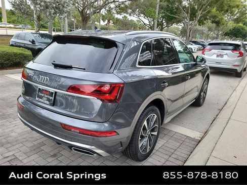 Certified 2023 Audi Q5 2.0T Premium w/ Convenience Package image 8