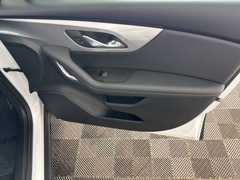 Used 2022 Chevrolet Blazer LT image 21