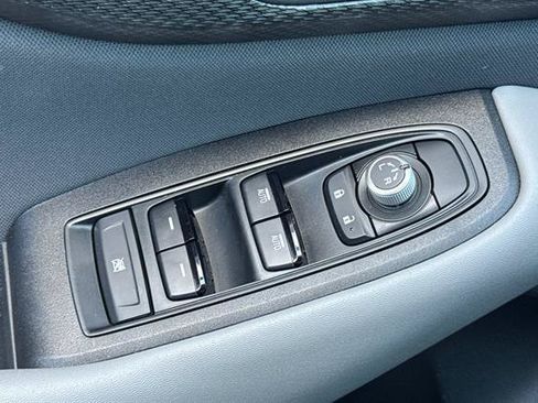 Used 2022 Subaru Outback Premium AWD/4WD image 11