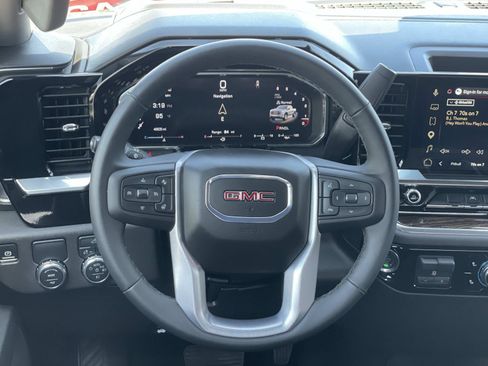 Used 2026 GMC Sierra 1500 Elevation RWD image 8