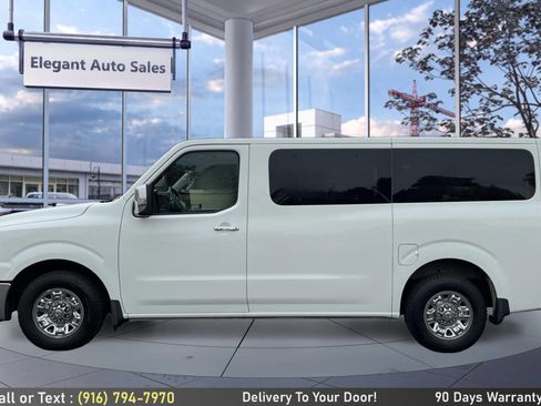 Used 2013 Nissan NV 3500 SL w/ Technology Pkg image 8