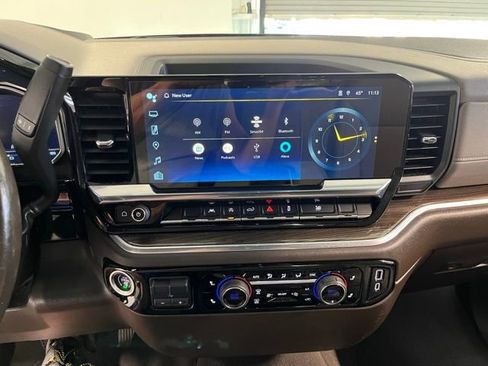 Used 2022 Chevrolet Silverado 1500 LT image 27