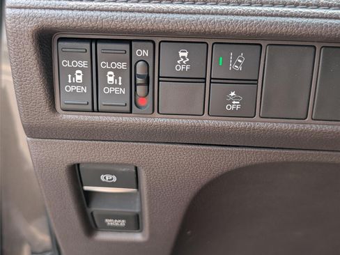 Used 2020 Honda Odyssey EX image 20