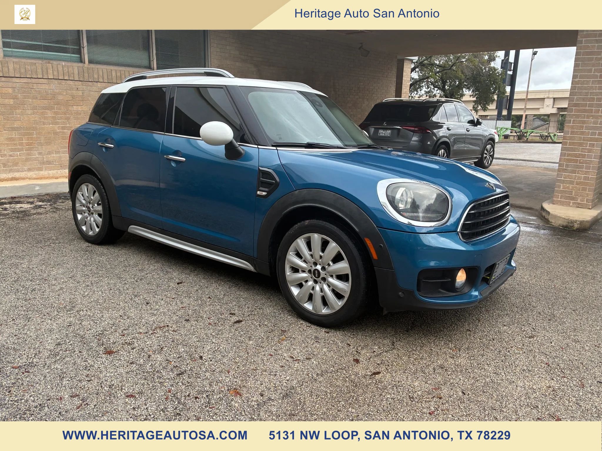 Used 2018 MINI Cooper Countryman FWD image 3