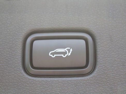 New 2026 Kia Sportage EX FWD image 11