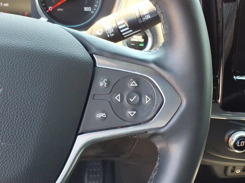 Used 2023 Chevrolet Traverse LT FWD image 22