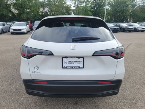 New 2026 Honda HR-V LX image 24