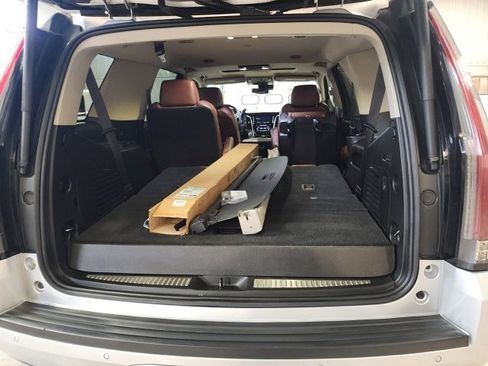 Used 2018 Cadillac Escalade Premium Luxury w/ LPO, Radiant Package image 15