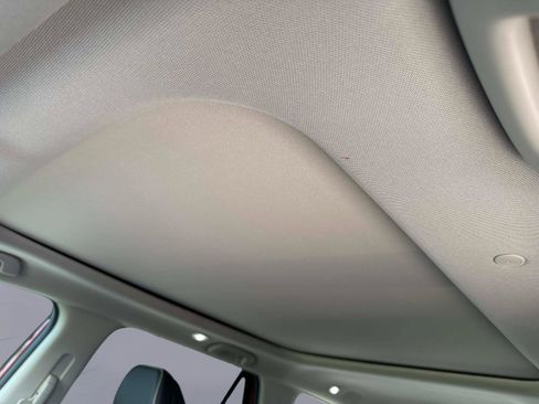 Certified 2023 Honda Pilot Elite image 36