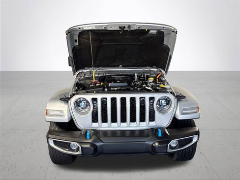 Certified 2023 Jeep Wrangler Unlimited Sahara w/ Cold Weather Group AWD/4WD image 23