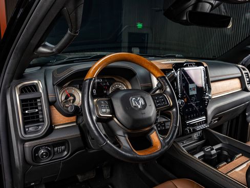 Used 2019 RAM 2500 Limited image 17